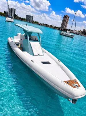 POWERBOAT/RIB OFFSHORE