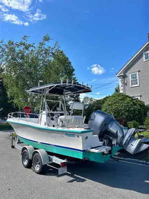 1996 Mako 22