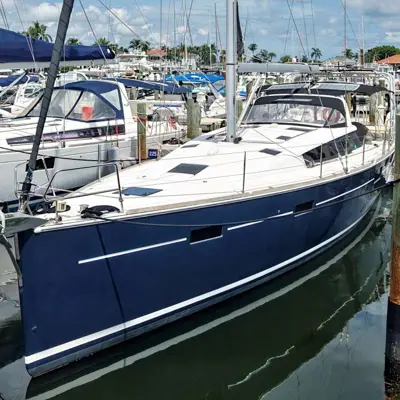 2013 BENETEAU 46 SENSE - located Hollywood FL