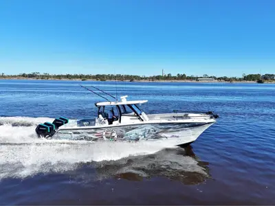 Front Runner 37 Catamaran (2024)
