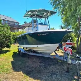 2006 Trophy boat 2103