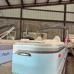 2027 Avalon Venture Tri toon VRB 23’