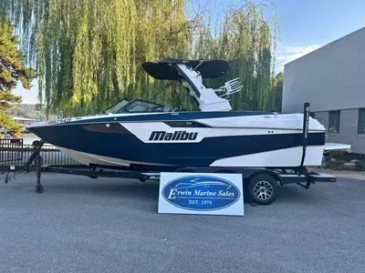 2021 Malibu 240 M240