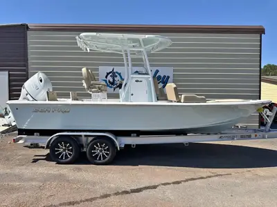 2027 Sea Pro 230 Bay