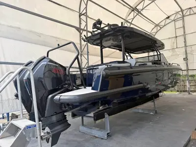 2024 Axopar Shadow 1000