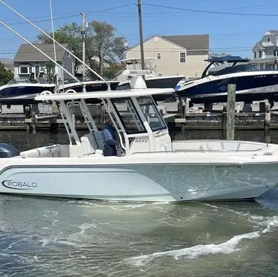 2020 Robalo R272