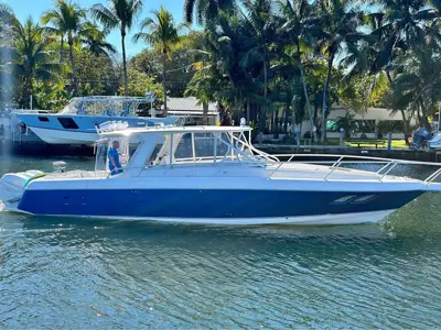 2008 Intrepid model (390)