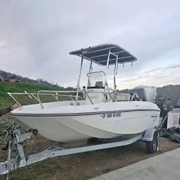 2018 bayliner 18ft fishing boat everything works good under 360 hours