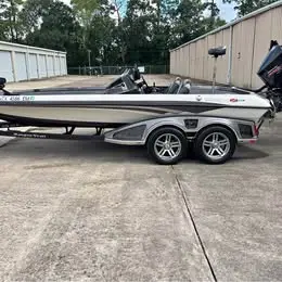 2018 Ranger Z520L – 2024 Mercury 250 Pro XS – Tournament Loaded