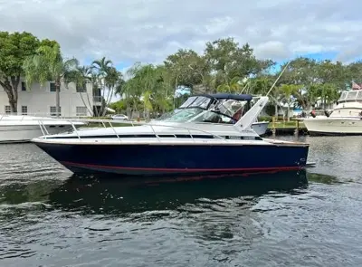 Bertram Moppie 30' - Cummins QSB Diesel