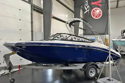 2026 Yamaha Boats 195S
