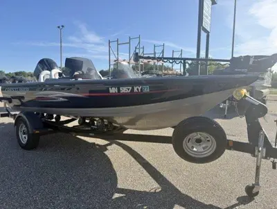 2013 Crestliner 1750 Fish Hawk