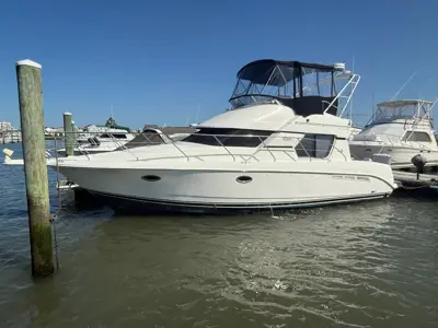 2001 Silverton 351 Convertible