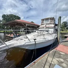 1990 Sea Ray 440 Aft Cabin – Twin Caterpillar 3208 Diesels – Project/Restoration Opportunity