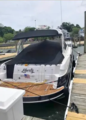 2019 Four Winns V375 (East Coast)
