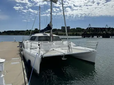 33' Seawind 1000