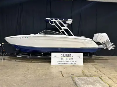2021 Cobalt boats R8 Outboard