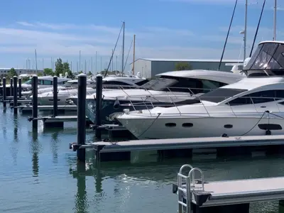 Prairie Harbor Yacht Club
