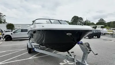 2026 Bayliner VR6