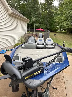 2013 Bass tracker pro team 175 tf