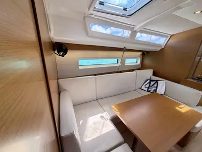 43.11' Jeanneau Sun Odyssey 440