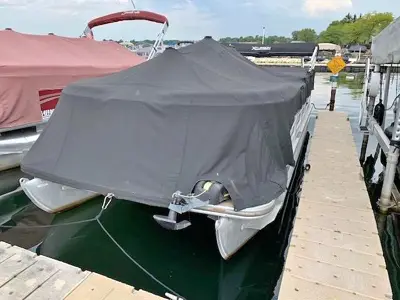 2013 Xcursion Pontoon Boat model x-21c-13