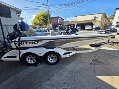 2001 Nitro 901 cdx