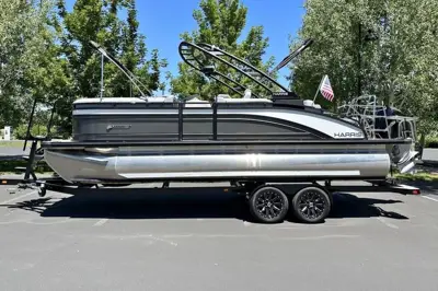 2025 Harris Solstice 230 SL