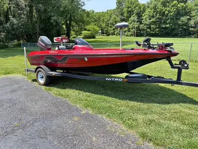 1998 Nitro 640LX