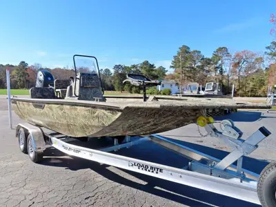 2026 SeaArk Shadow 20T CC Suzuki 150 w/trailer