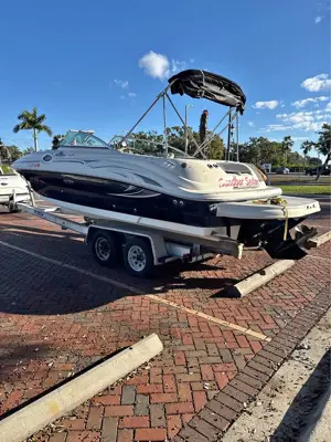 2005 Sea Ray 24 Foot Sundeck