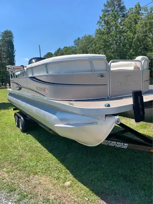 2012 Veranda Pontoon