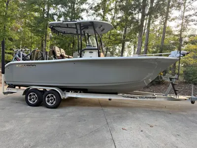 2020 Sea Pro 219 Deep V Center Console