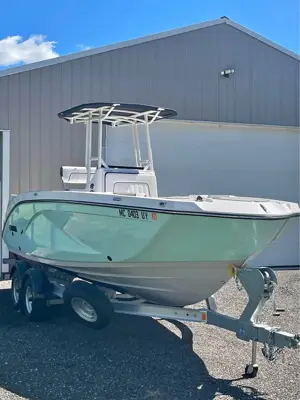 2023 Yamaha FSH 222 **Like New** Can show boat at Brest Bay Marina in Newport Michigan
