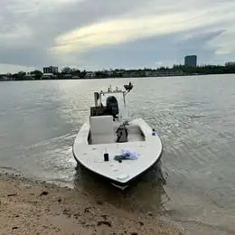 1992 Lake and Bay boca grand 21