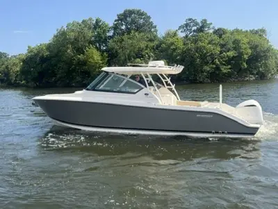 2017 Pursuit DC 295 Dual Console – Twin Yamaha F300s