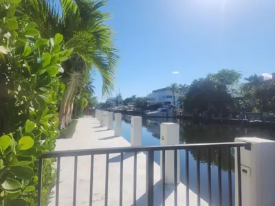 Boat Dock For Rent in Ft Lauderdale, Florida at Private Dock with Cool Owner