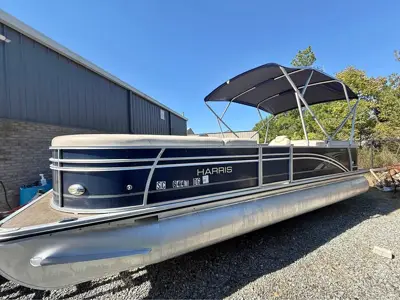 2017 Harris 240 Cruise