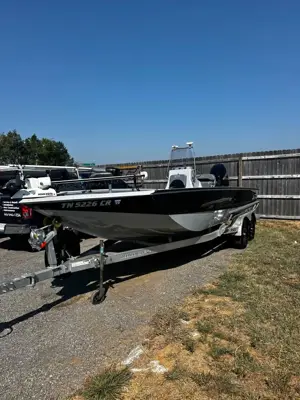 2022 Excel Bay Pro 230