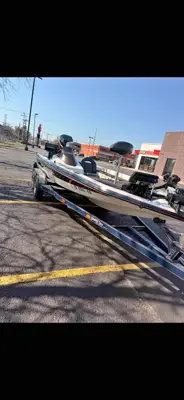 1997 bumble bee bass boat