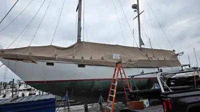 Ching-Tu Ketch Sailboat