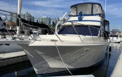 ANOTHER MAJOR PRICE DROP! 1985 CHRIS-CRAFT 426 CATALINA FOR SALE!