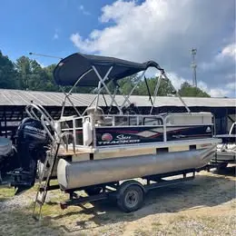 2018 Sun Tracker Pontoon Bass Buggy 16DLX