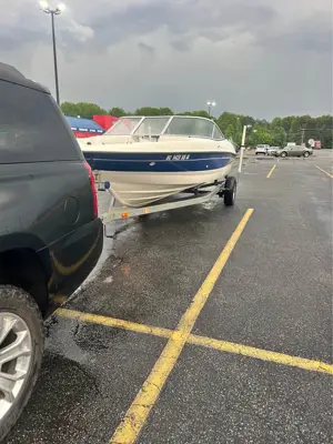 2005 Bayliner 5.7 mercruiser