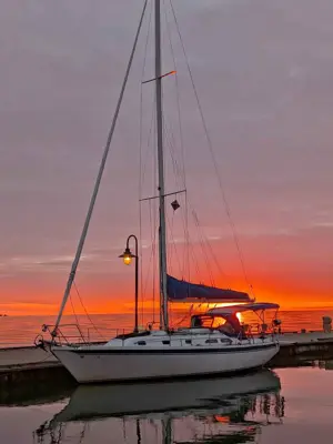 1985 Ericson 35-3 — Proven Performance Offshore Cruiser, Extensively Upgraded.