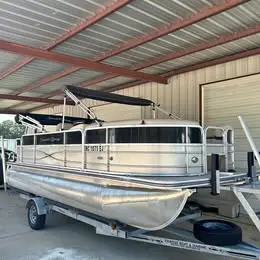 2018 South Bay S220FCR