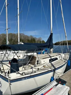 30ft 1984 O’Day sailboat