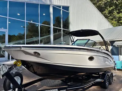 2016 Chaparral 246 SSI w/ Trailer