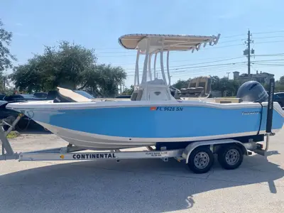 2019 210 CC Adventure Tidewater