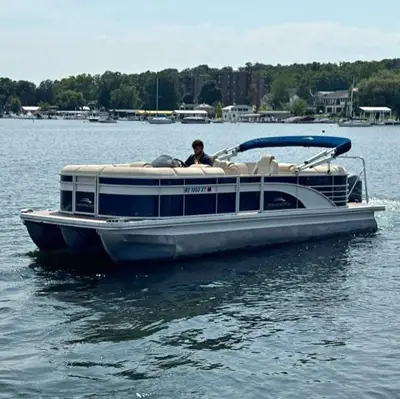 2017 Bennington 2250GSR
